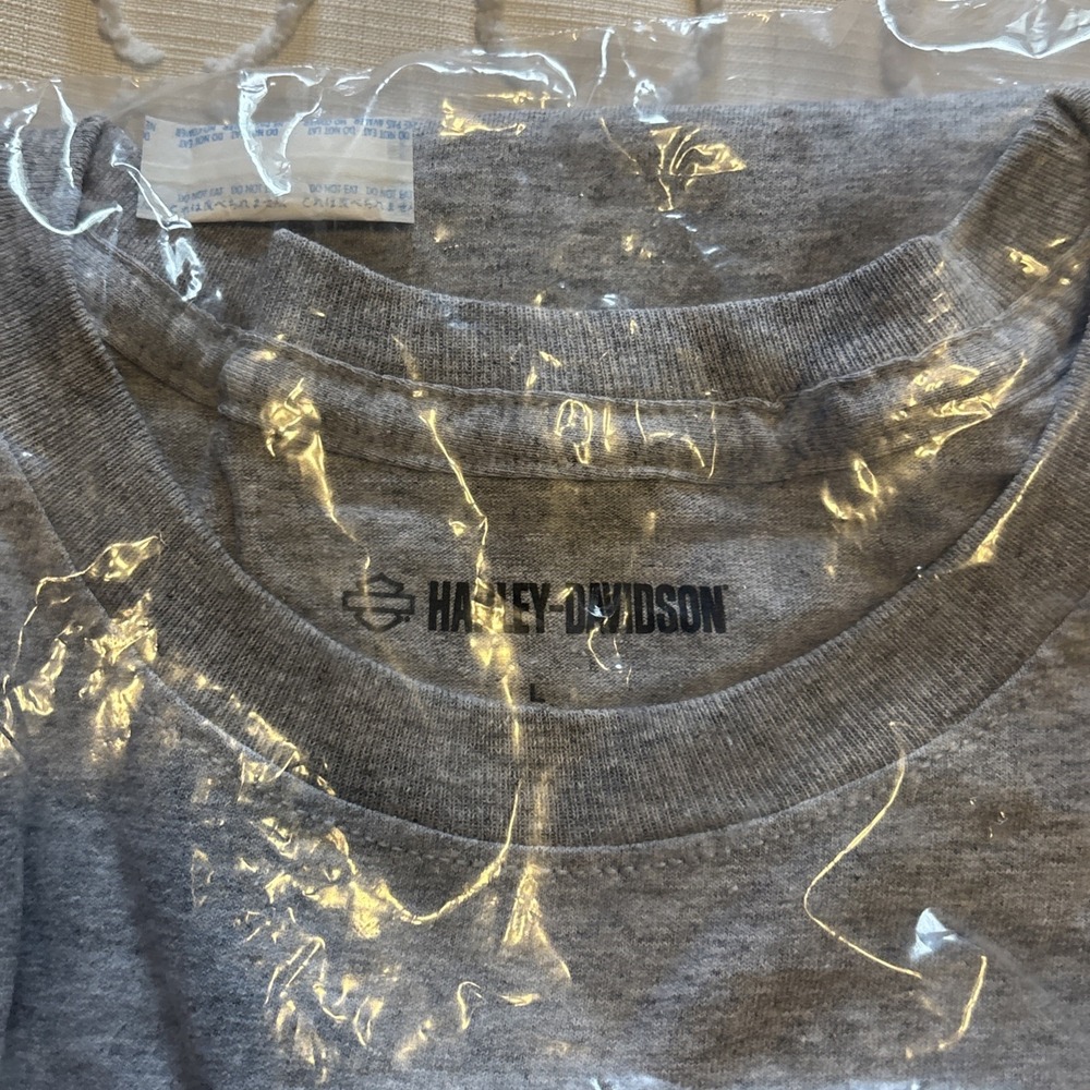 Harley Davidson Light Gray Heather Knit Logo Tee NWT size Large - Picture 5 of 5